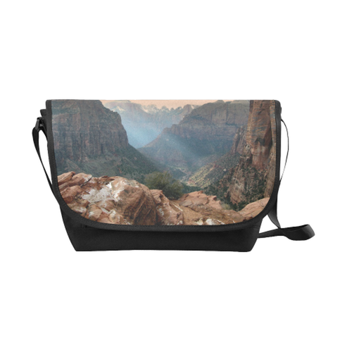 Zion Park Saddle Purse